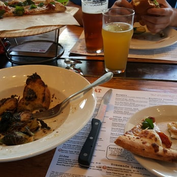 Simmzy's Restaurant Long Beach - Brussel sprouts, margarita pizza, and beers. - Gastropubs Near Me - Long Beach, California Simmzy's Restaurant Long Beach - Brussel sprouts, margarita pizza, and beers. - Gastropubs Near Me - Long Beach, California