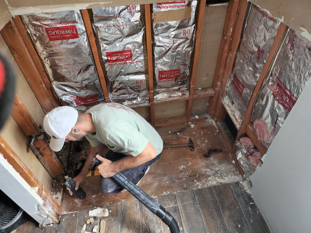 Slide of Maple Valley Handyman Services