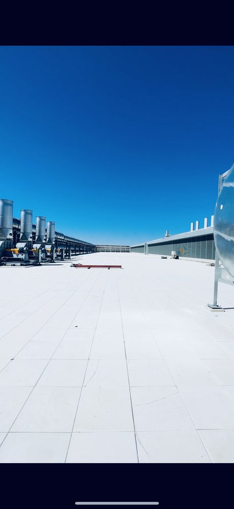 Slide of World Class Roofing & Remodeling