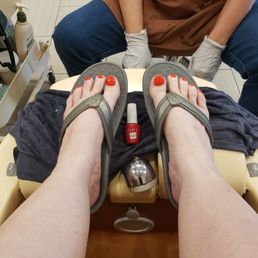 Awesome pedicure with Annie! Feel so much better now