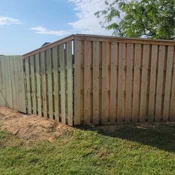 Poorboy Fencing - 7' shadow box cap and trim - Fences & Gates Near Me - Fort Smith, Arkansas Poorboy Fencing - 7' shadow box cap and trim - Fences & Gates Near Me - Fort Smith, Arkansas