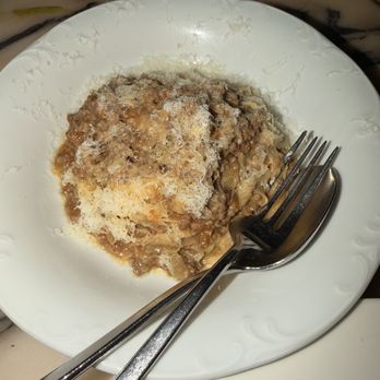 Funke - OMGOODNESS!!  Melt in your mouth! I think this is the rigatoni with the bolognese sauce - Italian Near Me - Beverly Hills, California