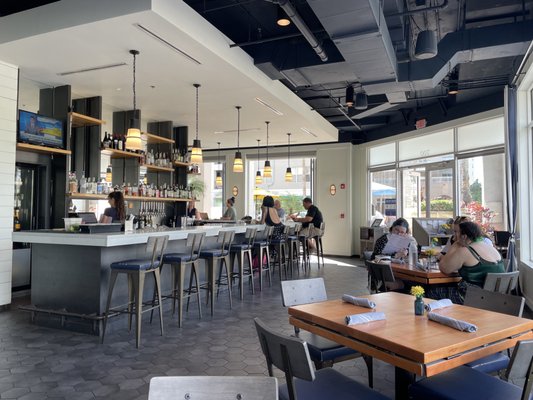 Watervue Grille- Downtown Tampa- Harbour Island by null