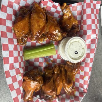 Dirty Myrtle Wing Company - Hot honey lemon pepper and Carolina - Chicken Wings Near Me - Myrtle Beach, South Carolina Dirty Myrtle Wing Company - Hot honey lemon pepper and Carolina - Chicken Wings Near Me - Myrtle Beach, South Carolina