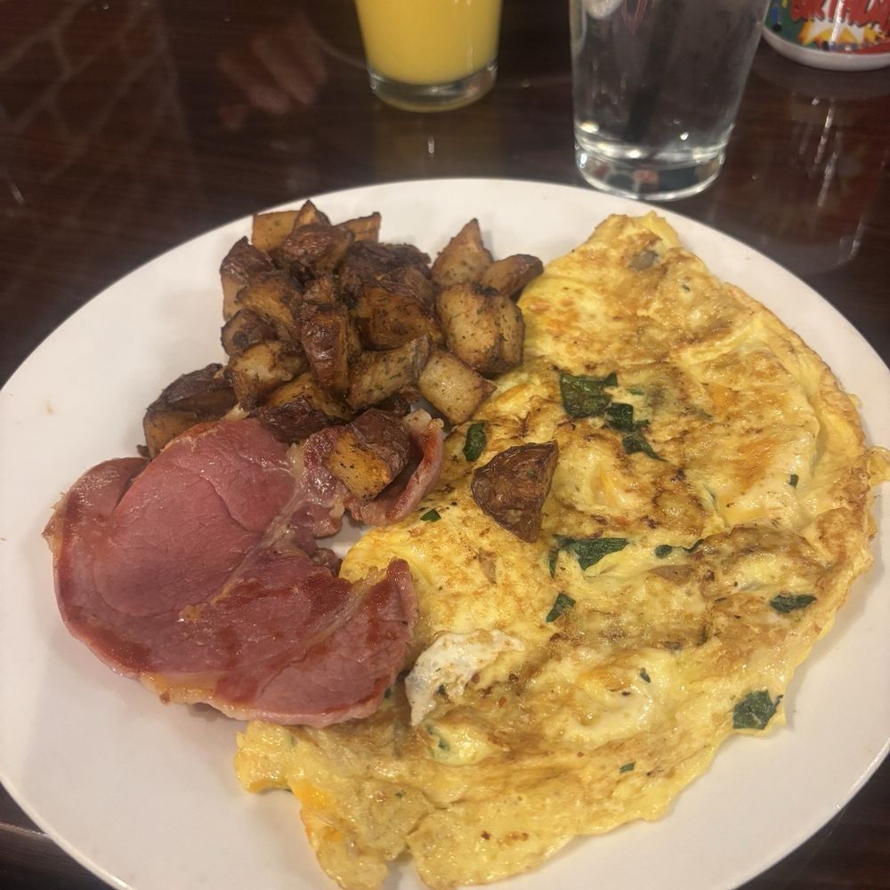 Market At Main - Breakfast & Brunch Near Me - Lynchburg, Virginia Market At Main - Breakfast & Brunch Near Me - Lynchburg, Virginia