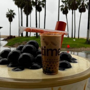Its Boba Time - Venice Beach - Iced macchiato with mango popping boba - Bubble Tea Near Me - Venice, California Its Boba Time - Venice Beach - Iced macchiato with mango popping boba - Bubble Tea Near Me - Venice, California