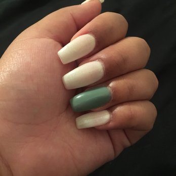Pamper Nails & Spa - Ask for Helen! She takes her time and does a good job... - Nail Salons Near Me - Pomona, California Pamper Nails & Spa - Ask for Helen! She takes her time and does a good job... - Nail Salons Near Me - Pomona, California