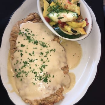 Moonshine Grill - Chicken fried steak with vegetables - Southern Near Me - Austin, Texas