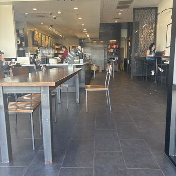 Starbucks - no one is here and we can't get are food - Coffee & Tea Near Me - New Lenox, Illinois
