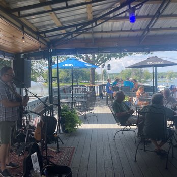 Pleasant Beach Hotel - Live music - Hotels Near Me - Fair Haven, New York Pleasant Beach Hotel - Live music - Hotels Near Me - Fair Haven, New York