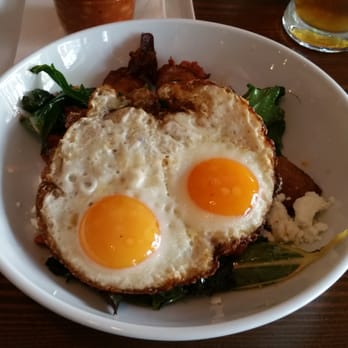 Catch 122 - Chorizo Hash!  OH MY! - Breakfast & Brunch Near Me - North Vancouver, British Columbia