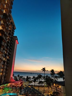 Hotel Renew by null