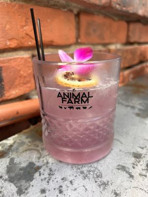The Animal Farm by null