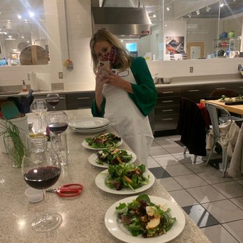 Viking Cooking School - Cooking Schools Near Me - Greenwood, Mississippi Viking Cooking School - Cooking Schools Near Me - Greenwood, Mississippi