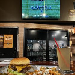 Mastiff Kitchen - La Mesa - Double Smash Burger