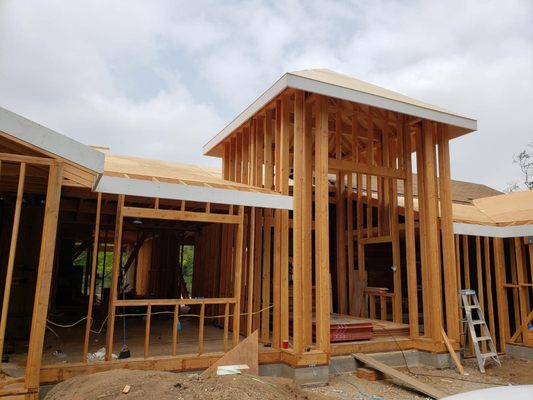 Labbad Builders Logo