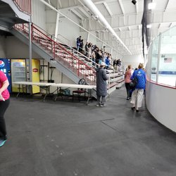 Burbank Ice Arena - Rink seating