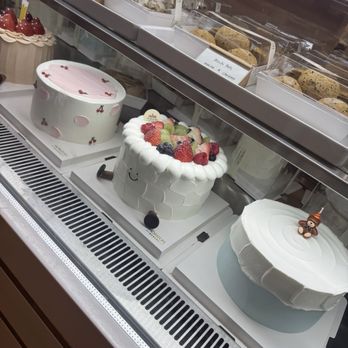 Horizon Bakery - Bakeries Near Me - Cupertino, California