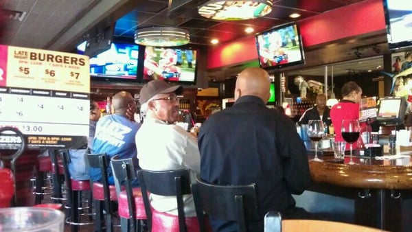 TGI Fridays by null