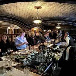 Wolfgang's Steakhouse - Beautiful bar area
