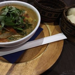 Dix Neuf - Thai Panang curry with sticky rice