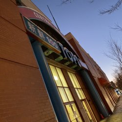 100 Tops Supermarket