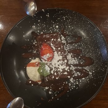Aji Peruvian Cuisine - Flourless chocolate cake - Peruvian Near Me - Long Beach, California Aji Peruvian Cuisine - Flourless chocolate cake - Peruvian Near Me - Long Beach, California