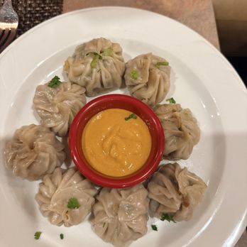 Aama’s Kitchen - Steam Momo (Chicken - 8 pcs) - Indian Near Me - Livermore, California