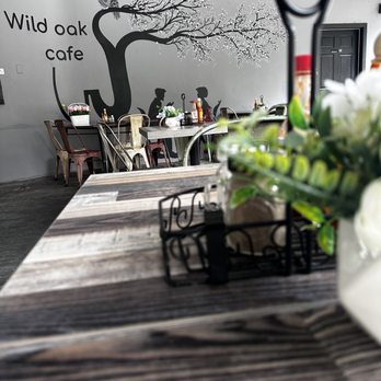 Wild Oak Cafe - Cafes Near Me - Glendale, California