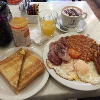 Crown Cafe - Traditional English Breakfast - Sandwiches Near Me - London, XGL