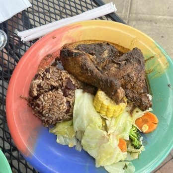 Reggae Hut - Jerk Chicken - Caribbean Near Me - Houston, Texas Reggae Hut - Jerk Chicken - Caribbean Near Me - Houston, Texas