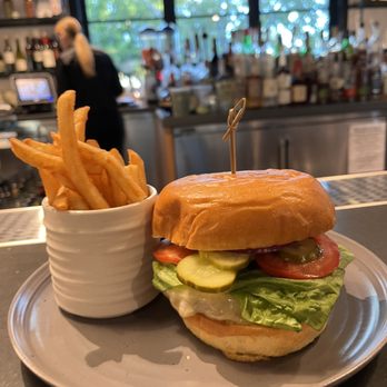 Fleetwood - Bland burger!!!'n - Mediterranean Near Me - Calistoga, California Fleetwood - Bland burger!!!'n - Mediterranean Near Me - Calistoga, California