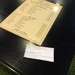 屯門客運碼頭 - Cafe red inside the terminal