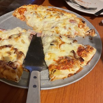 Apollo Flame Bistro - Omg best pizza we've had on #Vacation2021 - Greek Near Me - Asheville, North Carolina