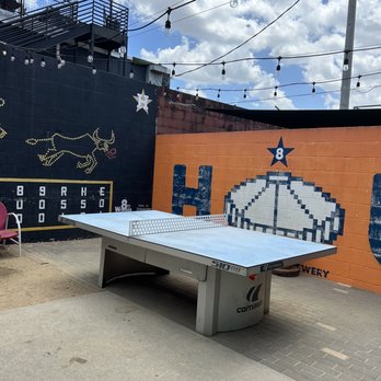 Truck Yard - Ping Pong Table - Food Stands Near Me - Houston, Texas