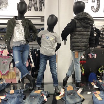 Saks OFF 5TH - Men's Clothing Near Me - West Hartford, Connecticut