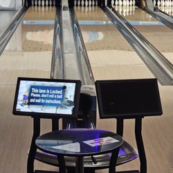 Harbor Lanes - Another broken screen.