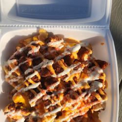 Cluckin Bun - Loaded fries