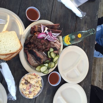 Micklethwait Craft Meats - Beef brisket, pork ribs, barbacoa, homemade barbecue sauce , pickles  so authentic! - Food Trucks Near Me - Austin, Texas
