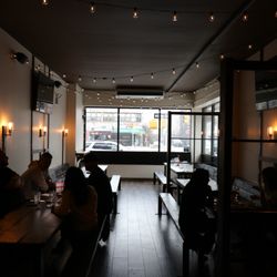 Cobblestones Pub and Biergarten - Interior