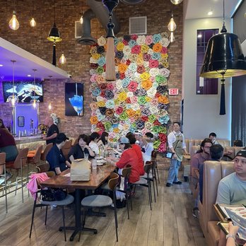 Weera Thai - Rainbow - Thai Near Me - Las Vegas, Nevada