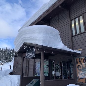 Sitzmark Bar & Grill - snow on the roof - Bars Near Me - Anchorage, Alaska