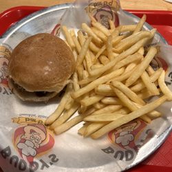 Buddy’s bar-b-q - Sandwich and French Fries