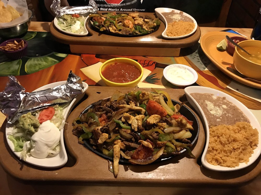 LOS TRES MAGUEYES - 42 Photos & 49 Reviews - Mexican - 2818 Riverside ...