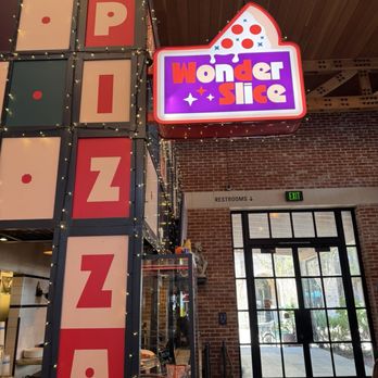 WonderSlice Pizza - Super chill - Pizza Near Me - San Antonio, Texas
