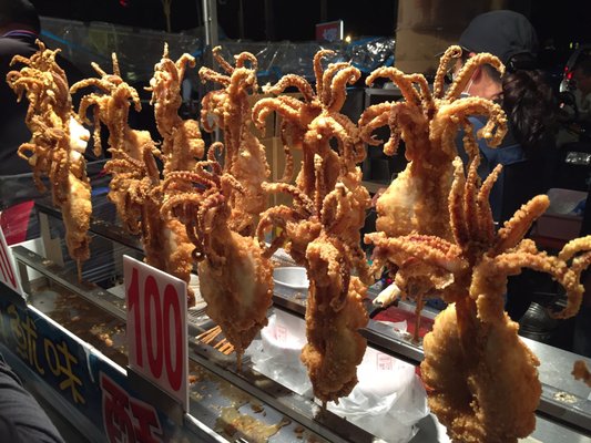 Dadong Night Market by null