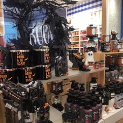 Bath & Body Works - Halloween scents