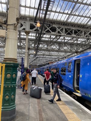 Edinburgh Waverley by null