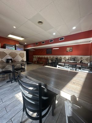 Mauricio’s Pizza & Pasta by null