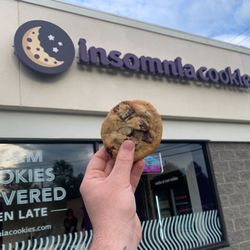 Insomnia Cookies